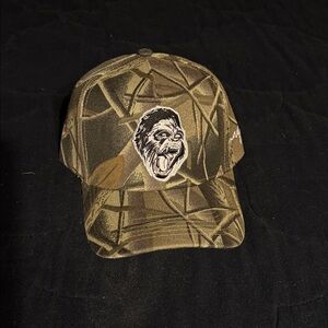 Tanq athl Camo Cap with Gorilla Patch